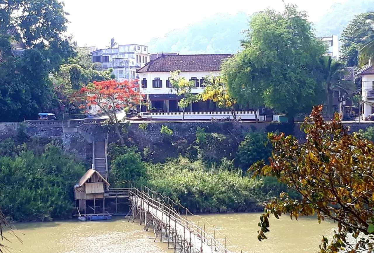 *** Hotel Saynamkhan River View Luang Prabang Laos