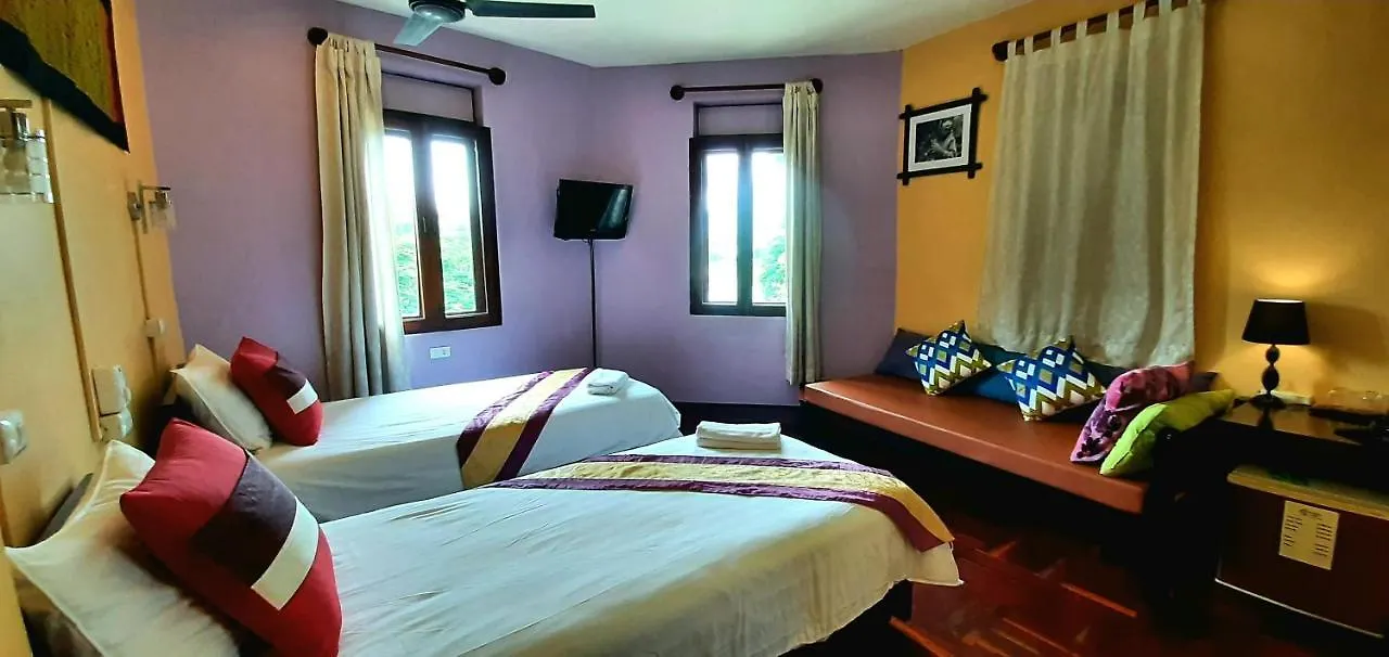 *** Hotel Saynamkhan River View Luang Prabang Laos