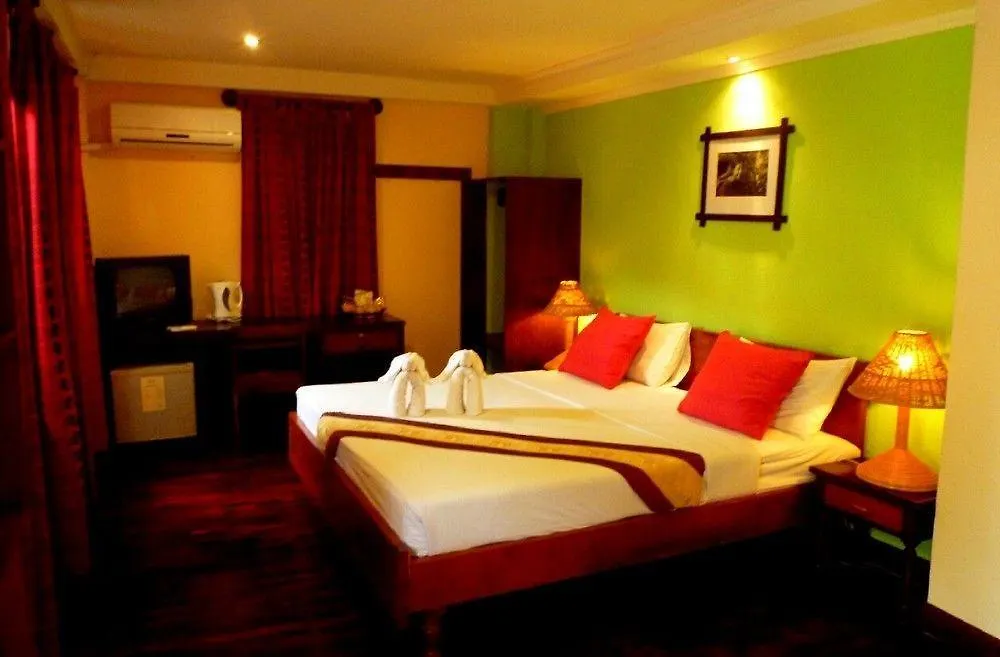 Hotel Saynamkhan River View Luang Prabang