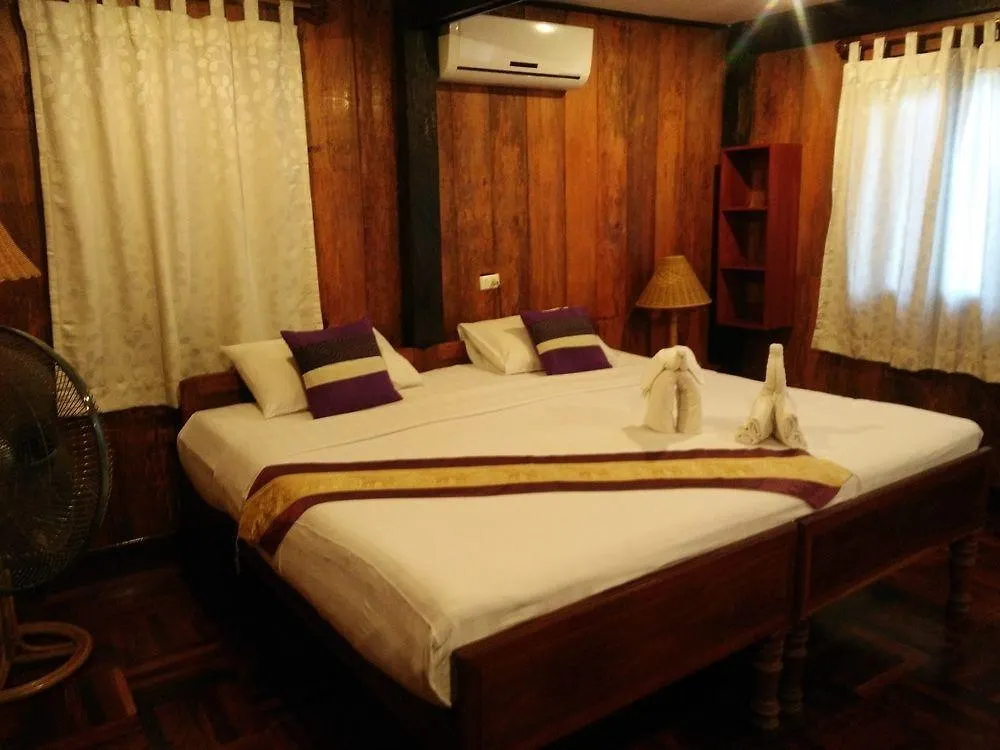 Hotel Saynamkhan River View Luang Prabang